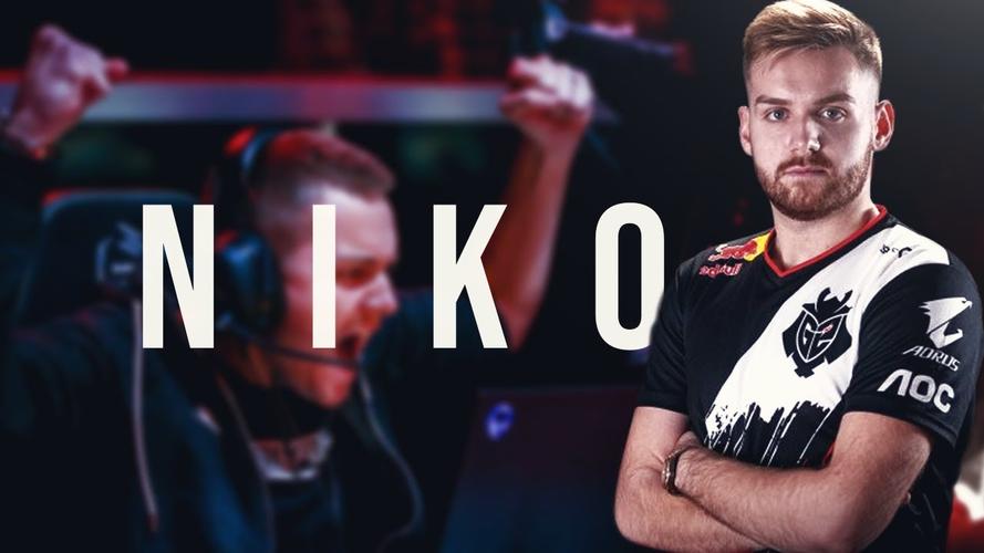 又把天花板 又把天花板